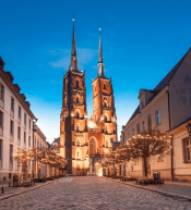 1-Month Warsaw Tour Package